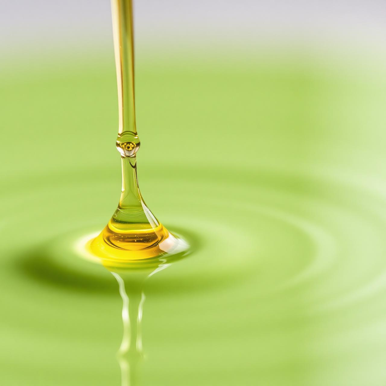 Herbal oil drop